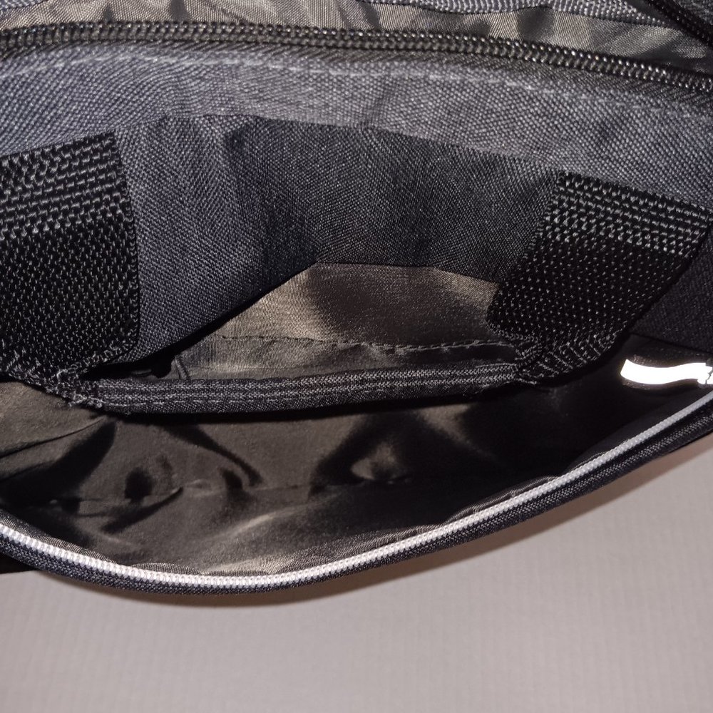 HP  MESSENGER BAG - Picture 2 of 11